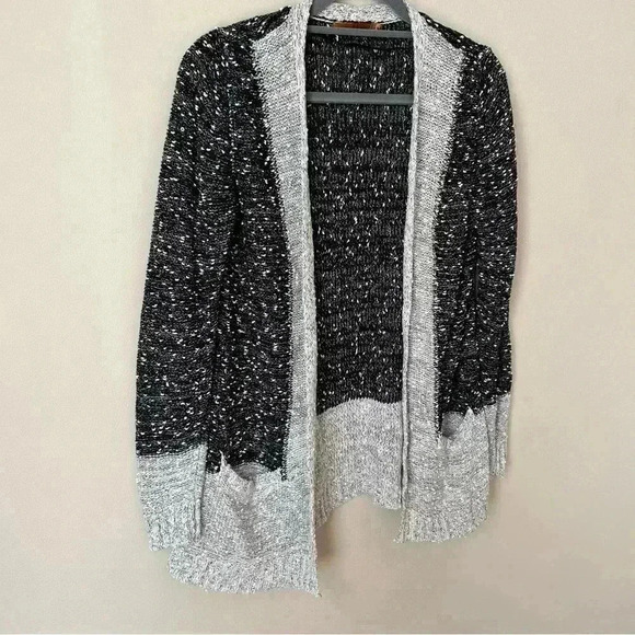 Belldini Black Grey White Speckled Knit Open Front Cardigan Women’s Size Medium - Picture 2 of 6